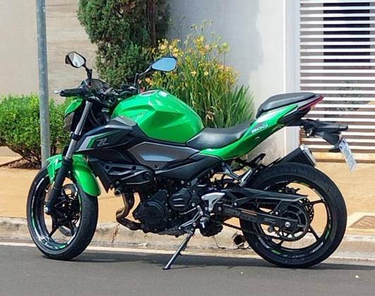 KAWASAKI Z500 